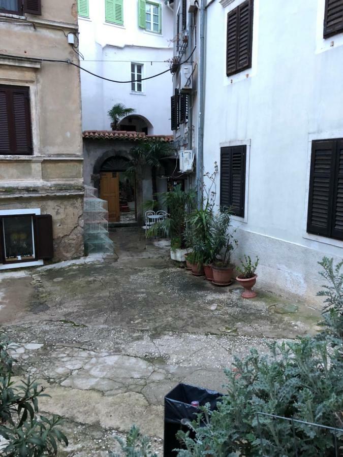 Apartment Saric Lovran Exterior foto